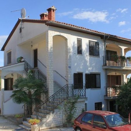 Apartment Radovan Porec Exterior photo